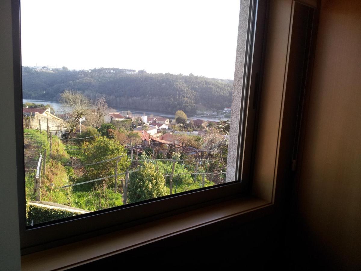 Com O Douro A Vista Bed and Breakfast Jovim Εξωτερικό φωτογραφία